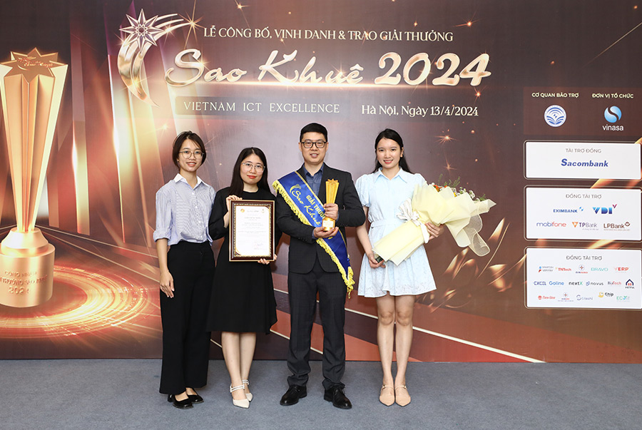 Chip Render was honored at the 2024 Sao Khue Awards - team member